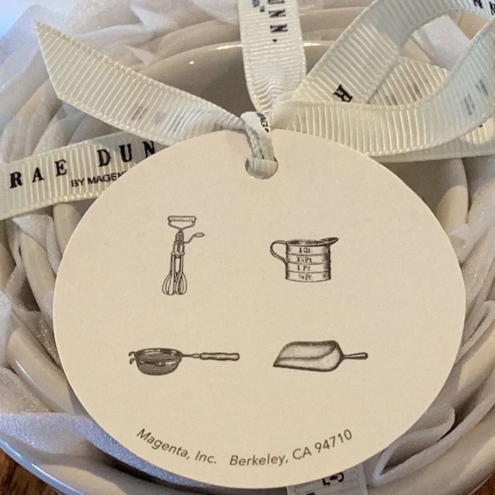 Rae Dunn Utensils measuring cups